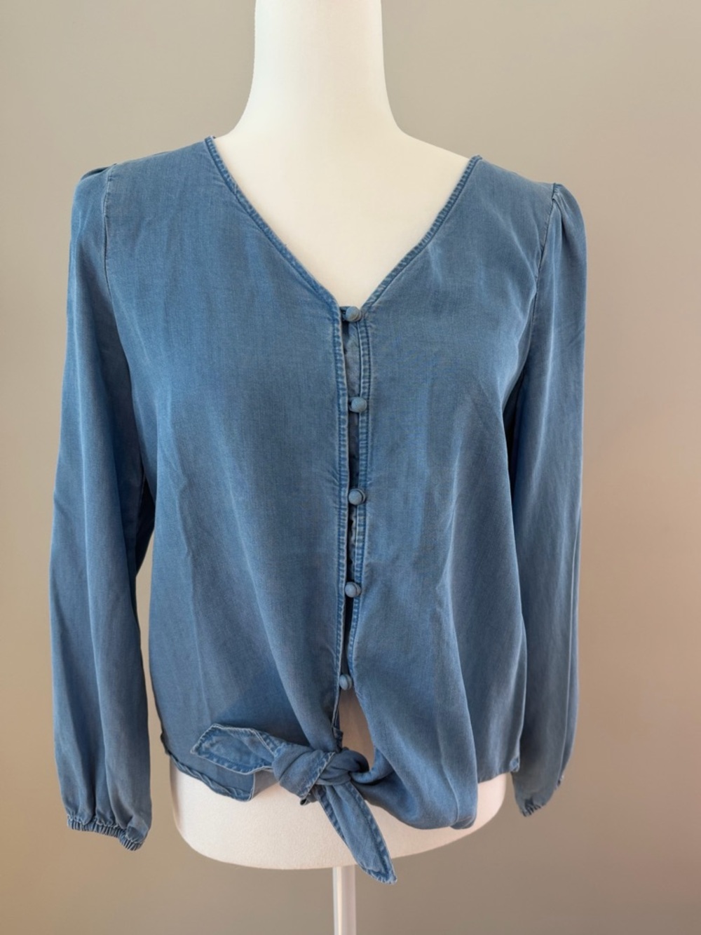 LOFT Chambray Button Tie Front Top Size XS